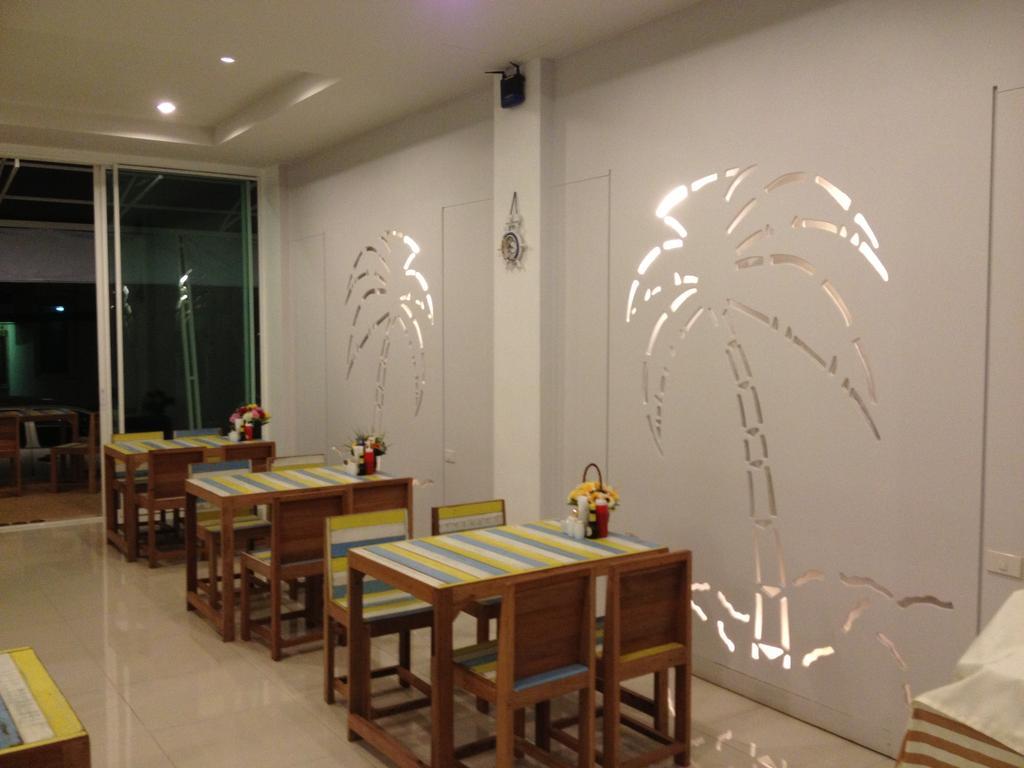 The Silk Hill Hotel Patong Buitenkant foto